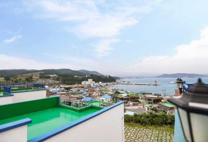 Pohang Sea And Bamboo Pension