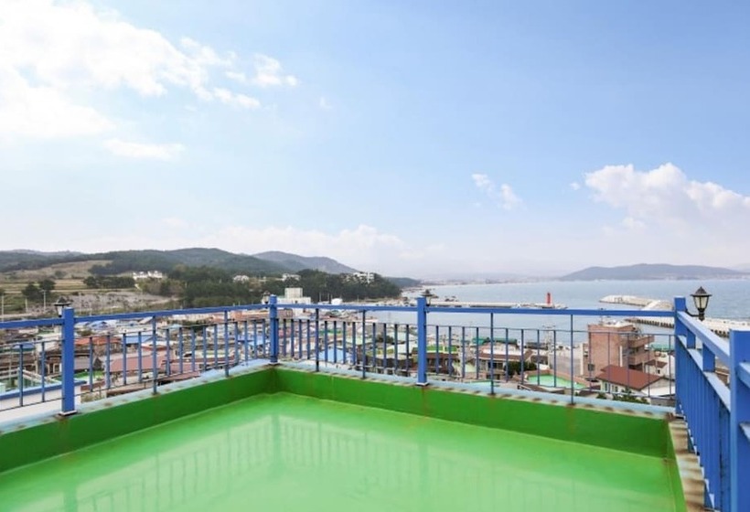 Pohang Sea And Bamboo Pension