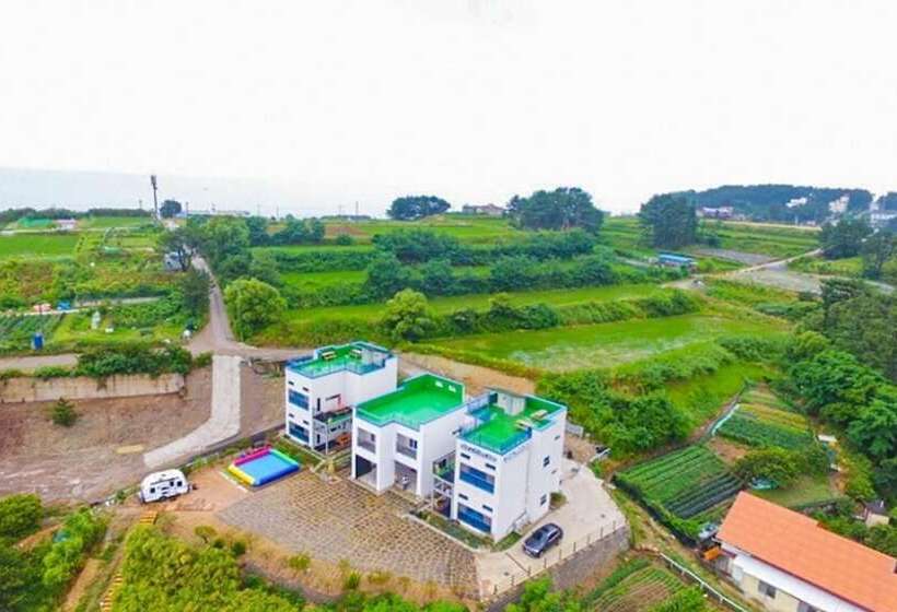 Pohang Sea And Bamboo Pension