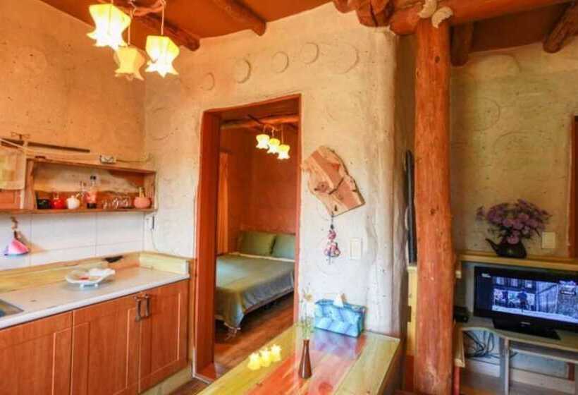 Pyeongchang Dolbaenamu Segeuru Pension