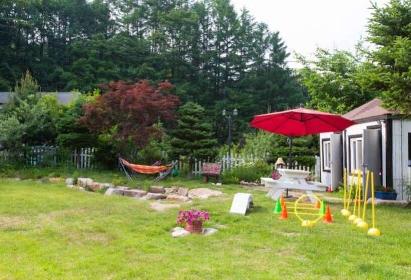 Pyeongchang Healing Hasigae Dog Pension