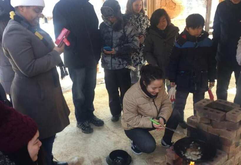 Pyeongchang Hwangtogudeulmaeul Pension