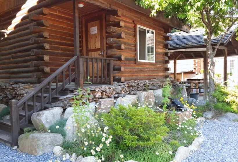 Pyeongchang Hwangtogudeulmaeul Pension