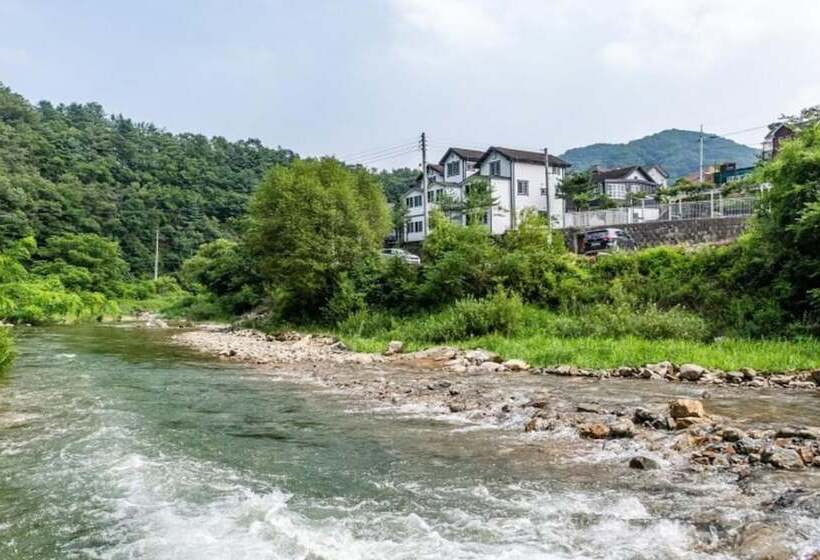 Gapyeong Green Star Pension Remodeling, Spa
