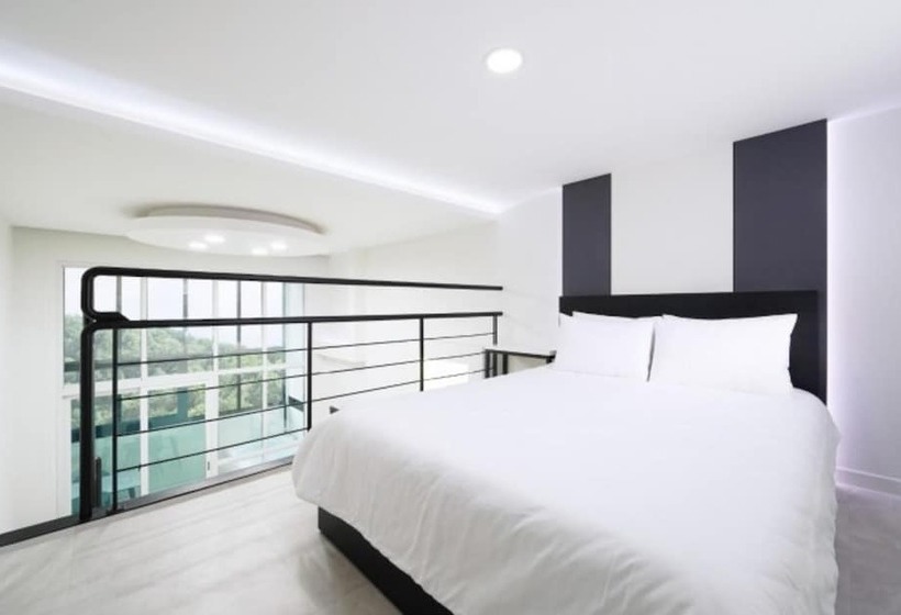 Gapyeong Green Star Pension Remodeling, Spa