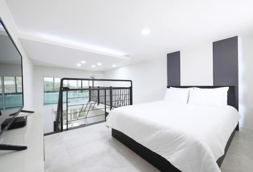 Gapyeong Green Star Pension Remodeling, Spa