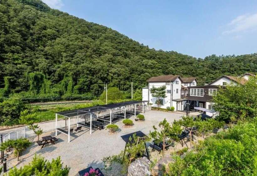 Gapyeong Green Star Pension Remodeling, Spa