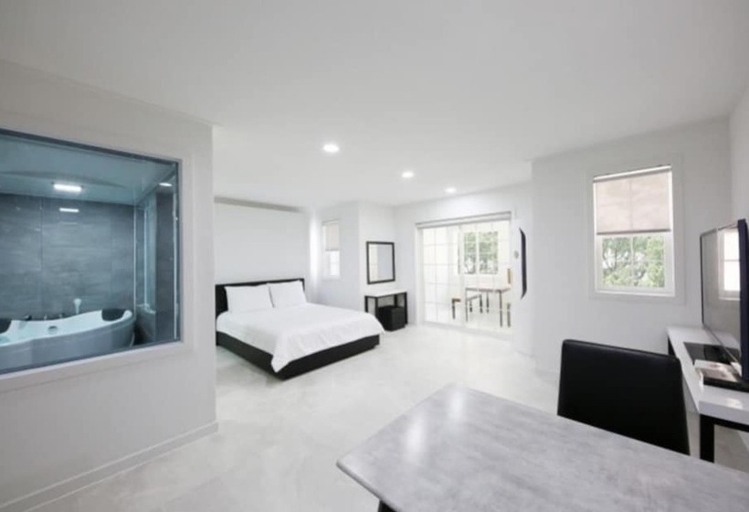 Gapyeong Green Star Pension Remodeling, Spa