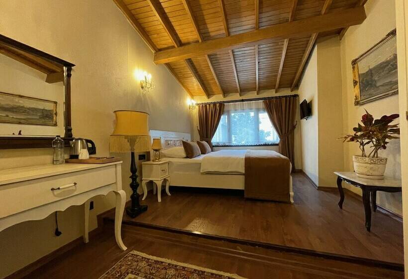 Sakli Tas Konak Otel