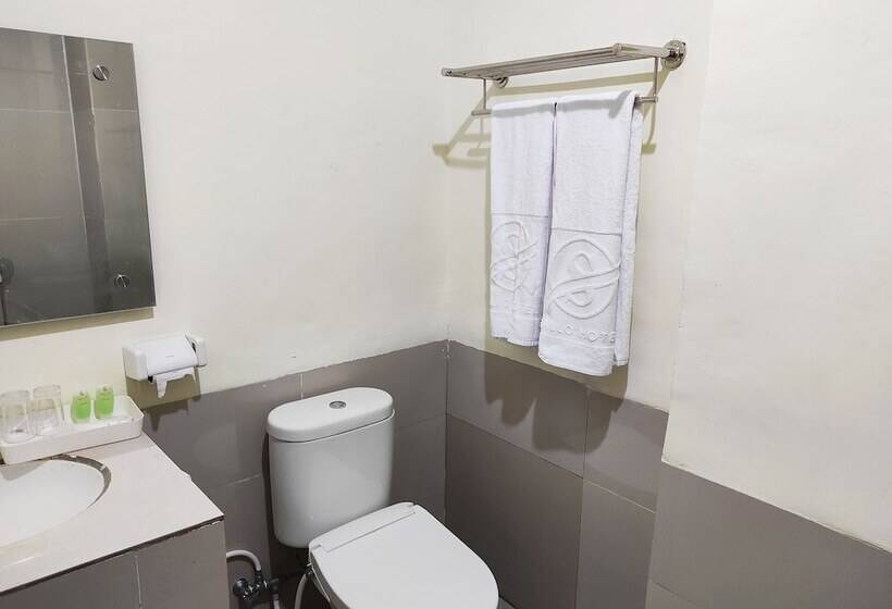 Sallo Hotel Sengkang