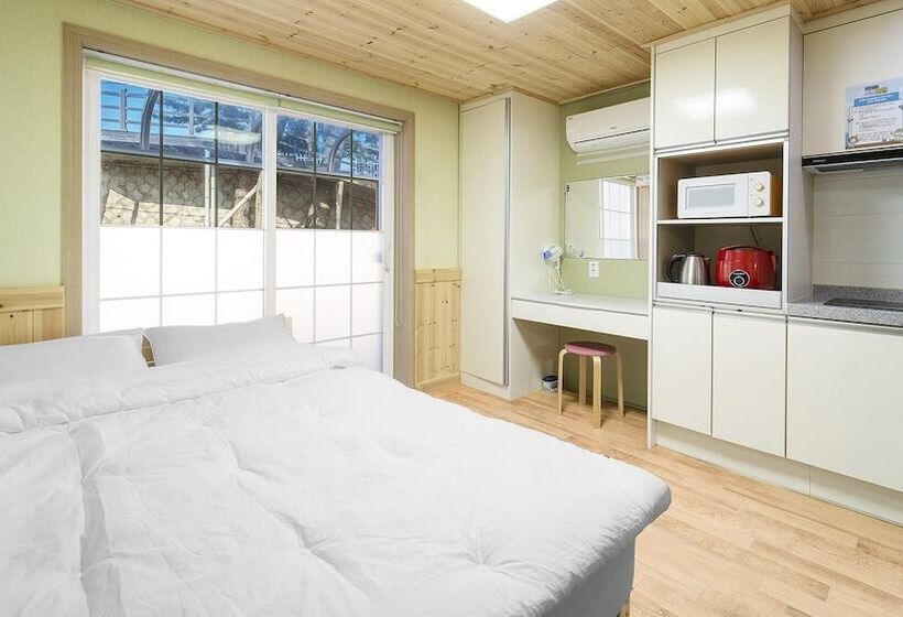 Samcheok Ara Pension