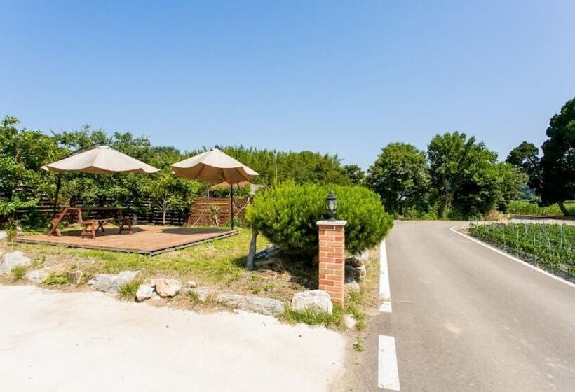 Samcheok Bada Sonamu Pension