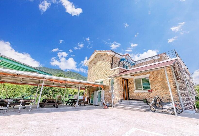 Samcheok Greenhyang Pension