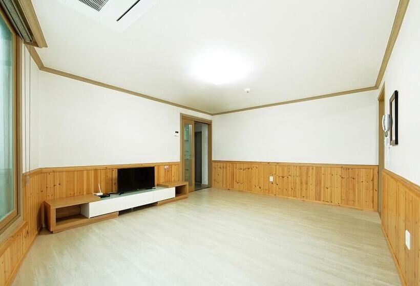 Samcheok Haega Pension