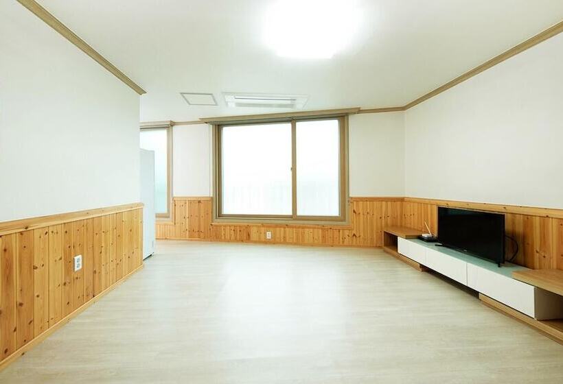 Samcheok Haega Pension