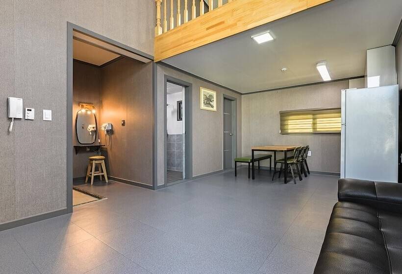 Samcheok Lamer Pension