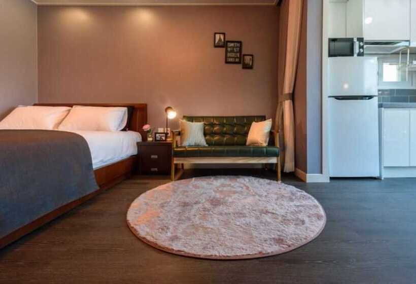 Samcheok View Of Sea Pension