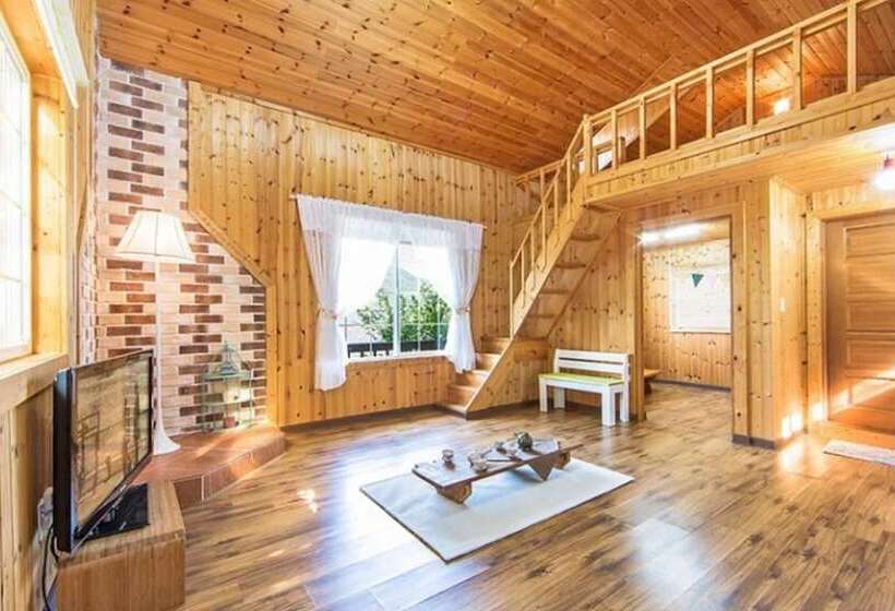 Sancheong Dolkkotdam Pension