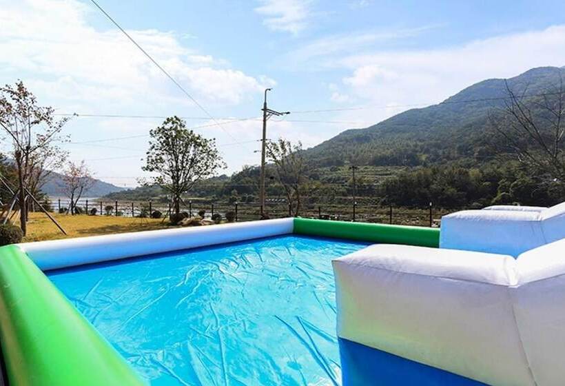 Sancheong Gang Sarang Pension