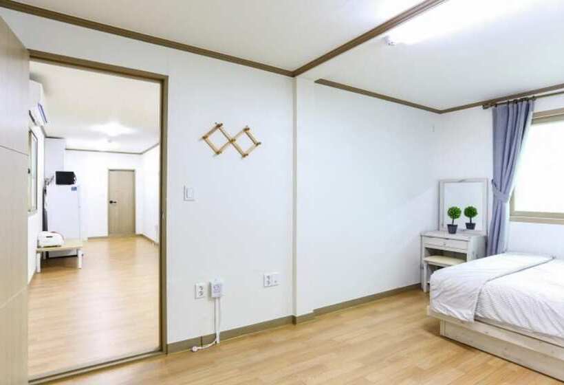 Sancheong Gang Sarang Pension