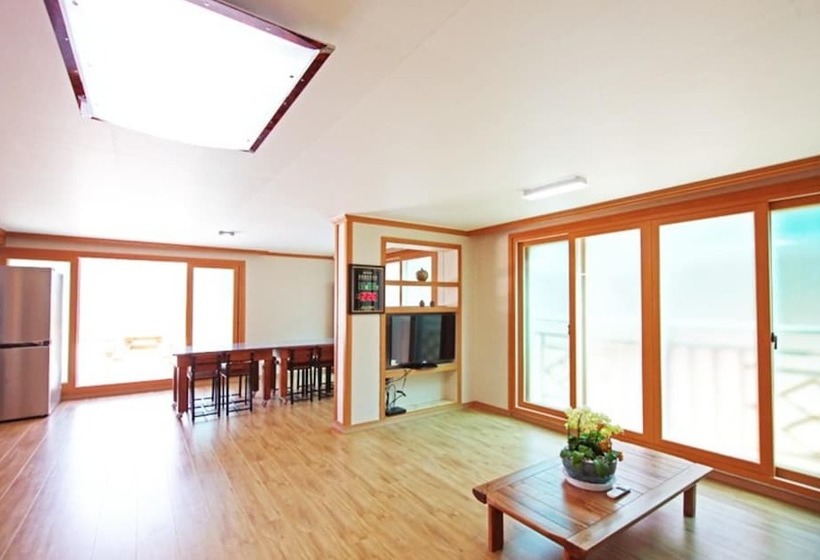 Sancheong Gaon Nuri Pension