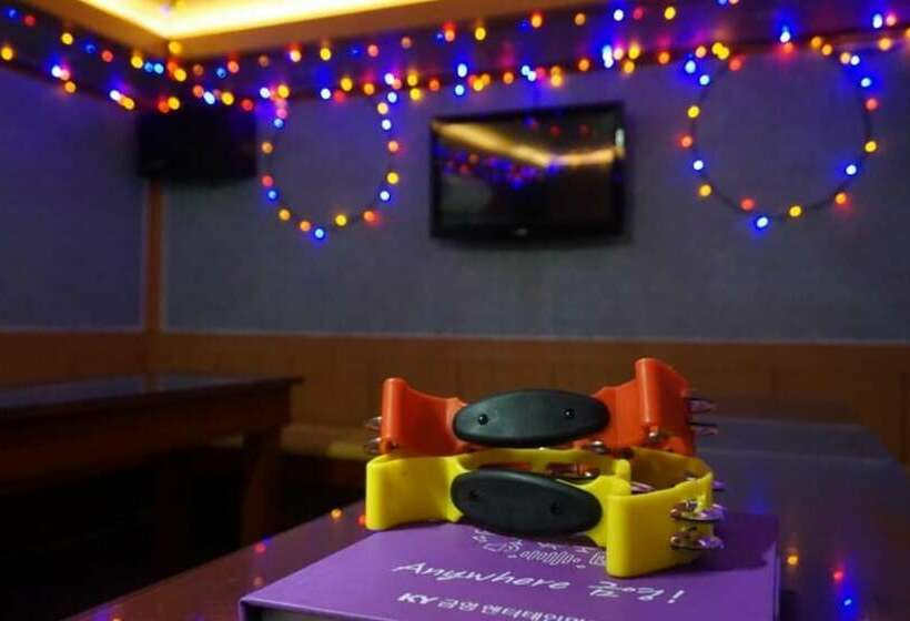 Sancheong Gaon Nuri Pension