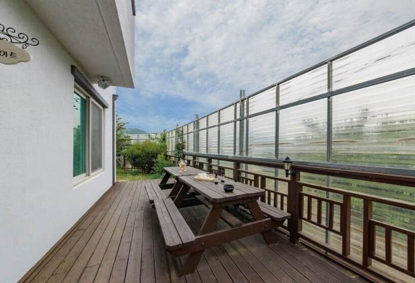 Sancheong Shwim Pension