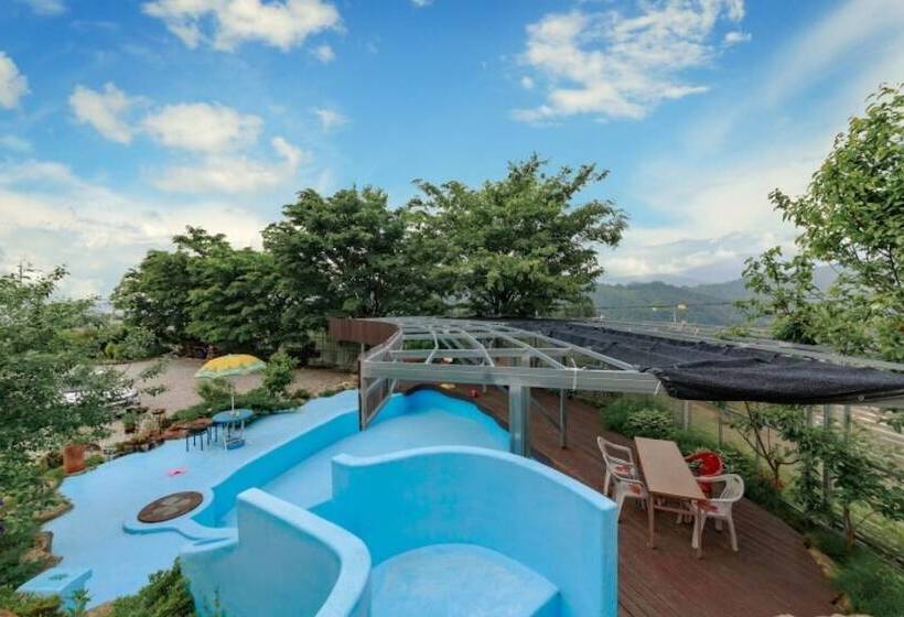 Sancheong Shwim Pension