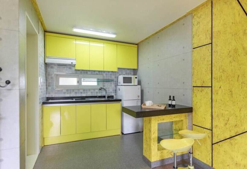 Sancheong Shwim Pension