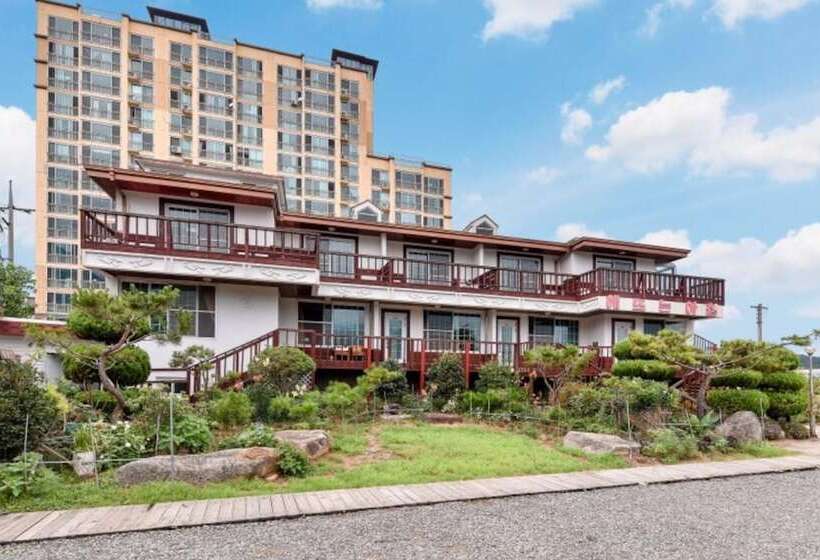 Sancheong Sunrise Morning Pension