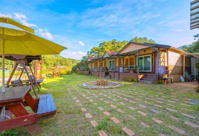 Seongju Morning In The Forest Pension