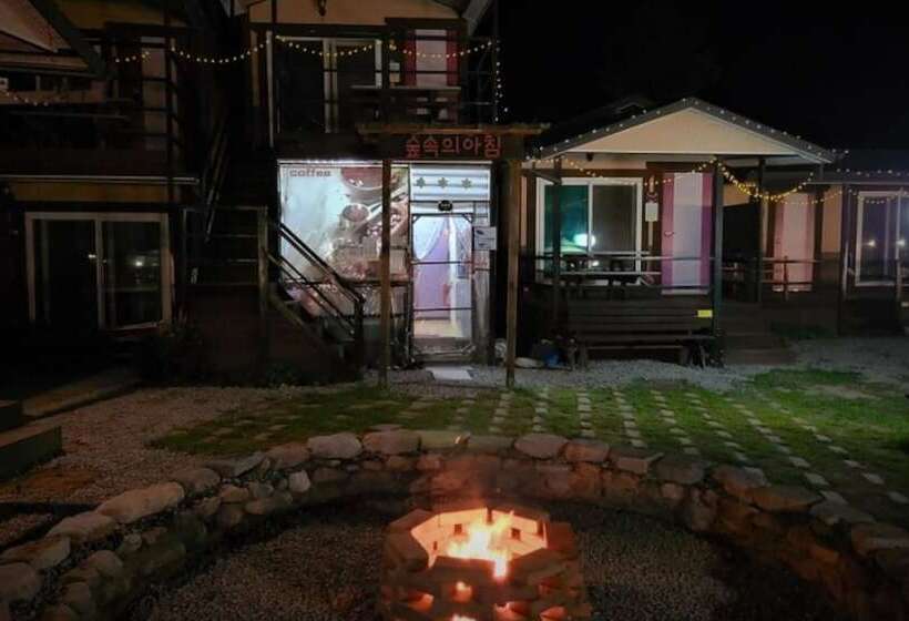 Seongju Morning In The Forest Pension