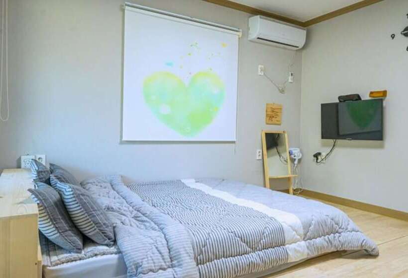 Seongju Morning In The Forest Pension