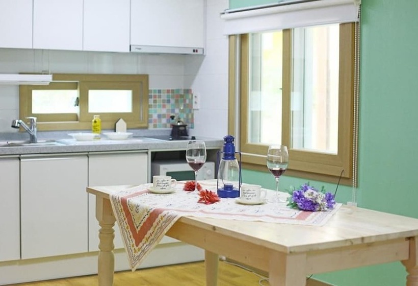 Seongju Morning In The Forest Pension