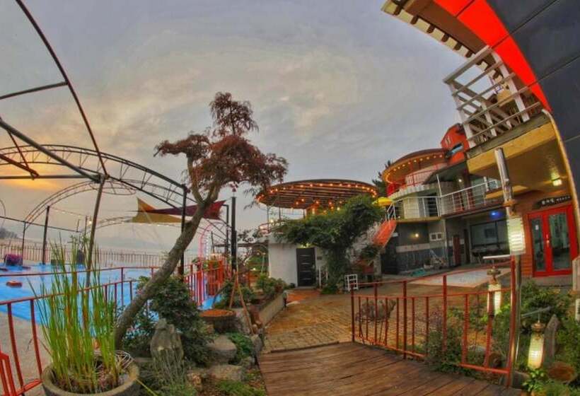 Seosan Solchang Pension