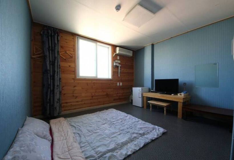 Sokcho Heritage Pension