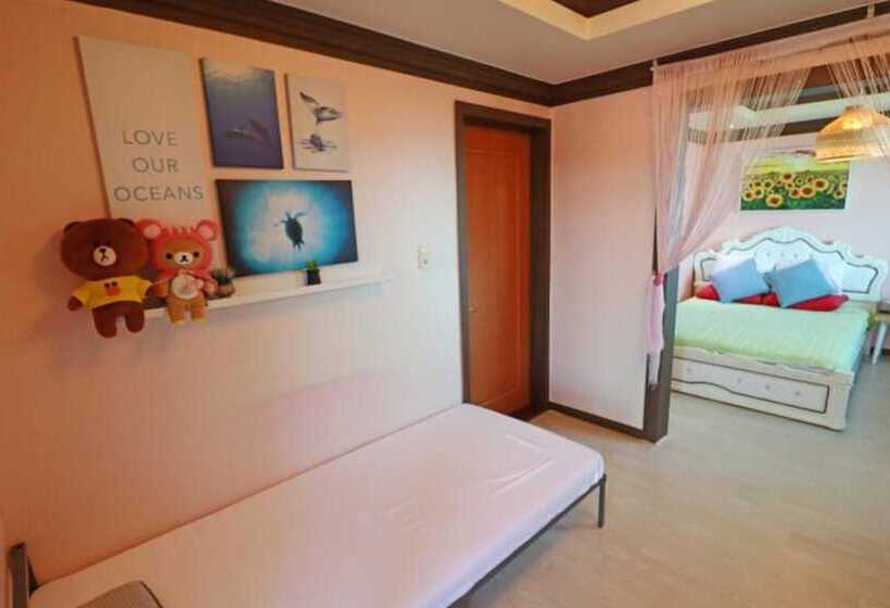 Yeongdeok Sunshine Pension