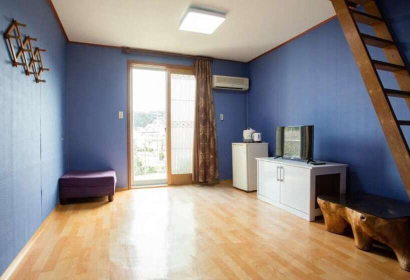 Taean Badayeohaeng Pension