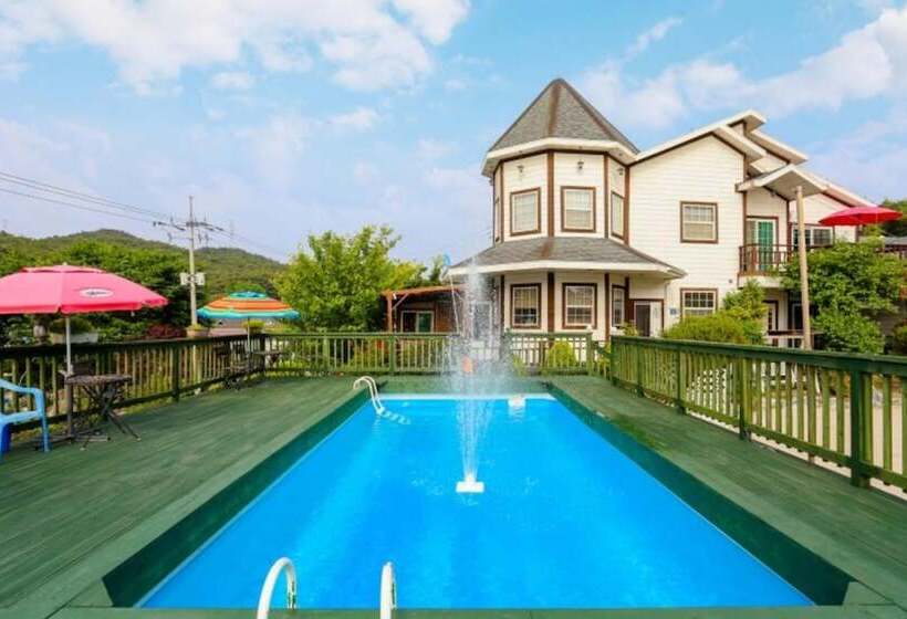 Taean Dalbam Pet Pension