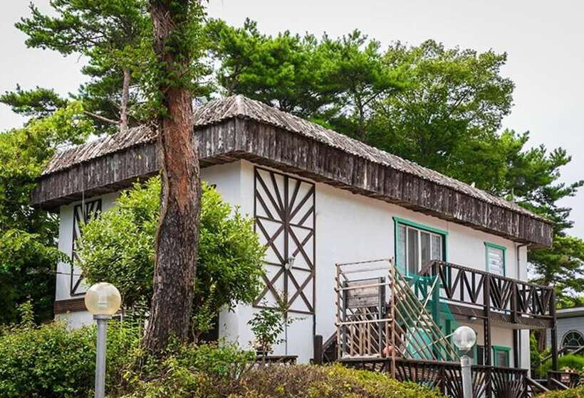Taean Geuttaegeu Pension
