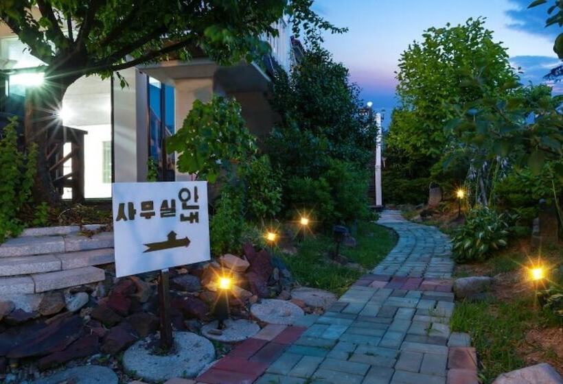 Taean Gold Hue Pension