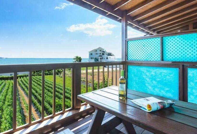 Taean Gold Hue Pension