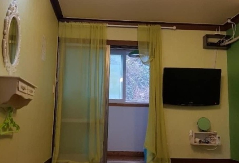 Taean Healing House Pension