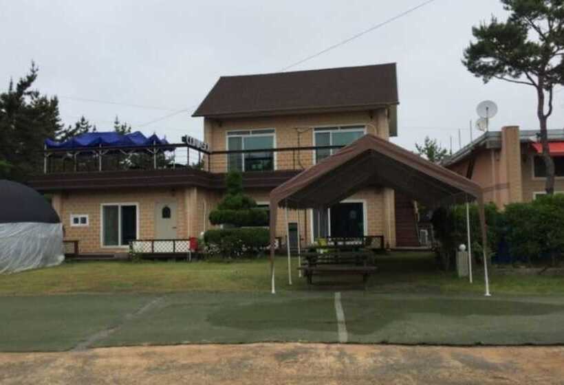 Taean Lunasol Pension