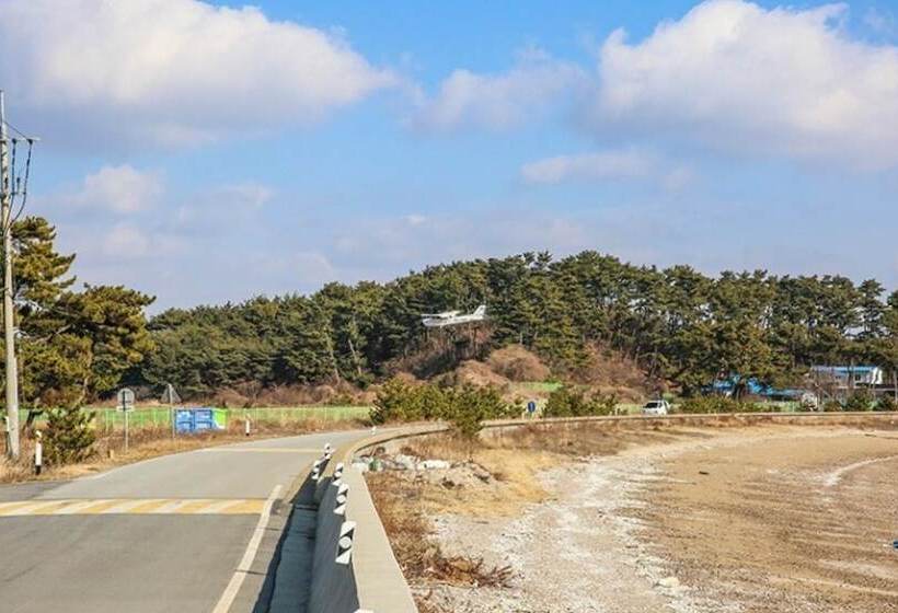 Taean Lunasol Pension