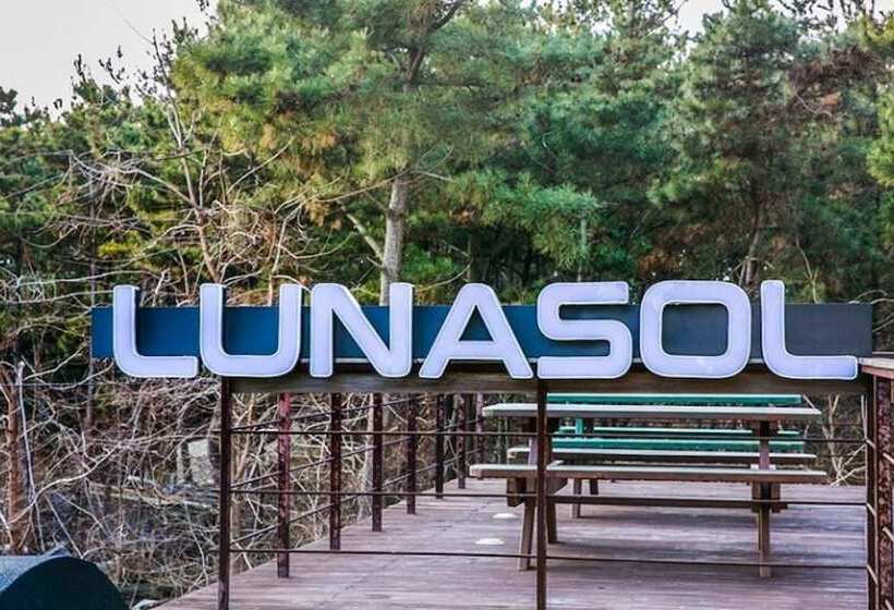 Taean Lunasol Pension