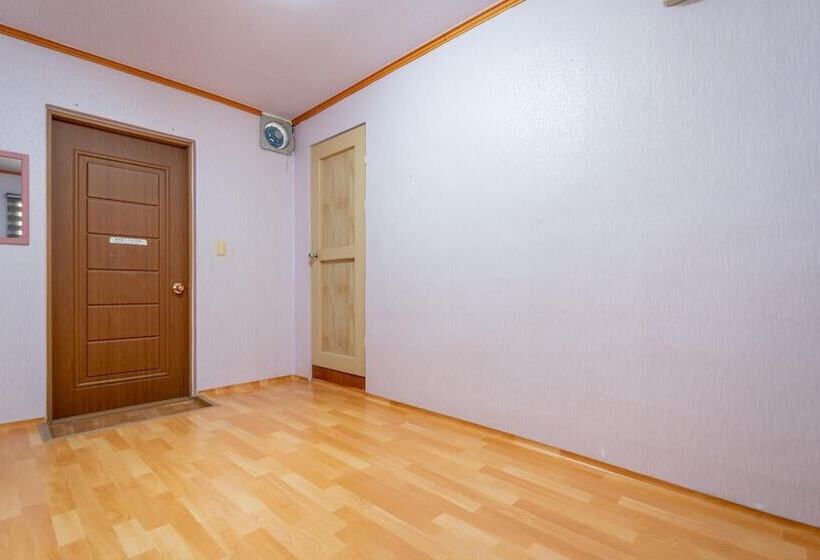 Taean Mammose Pension