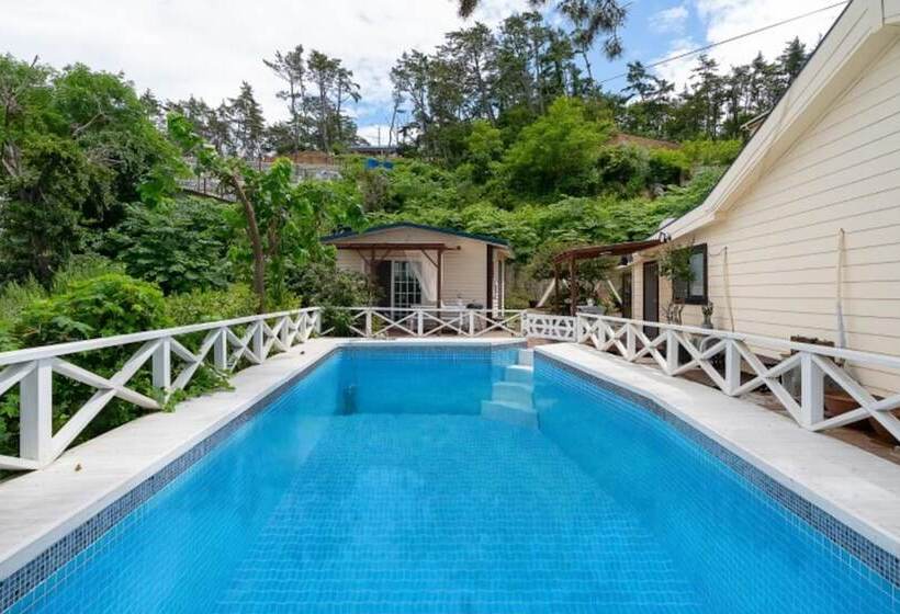 Taean Manripo Picnic Pension