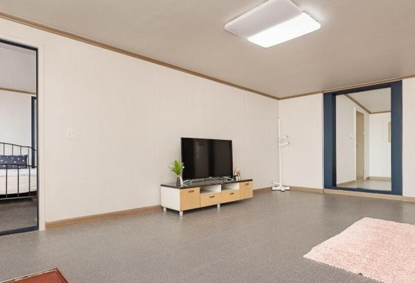 Taean Manripo Picnic Pension