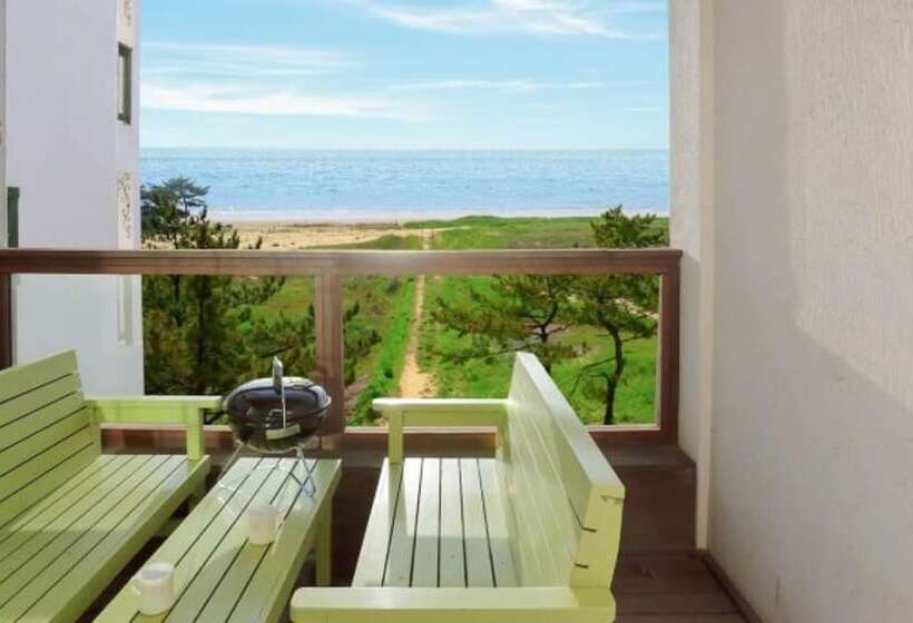 Taean Napoli Pension